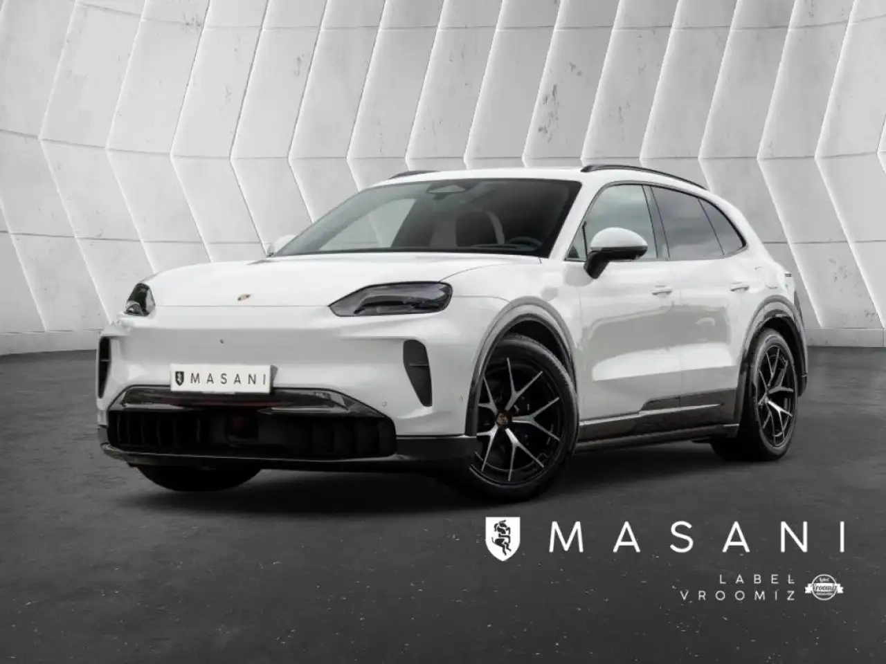 Porsche Cayenne Electrique 442ch 633km WLTP Toit ouvrant/Attelage/Sport Sound/21/Sièges 14/Bose/Cam — photo 1 of 31