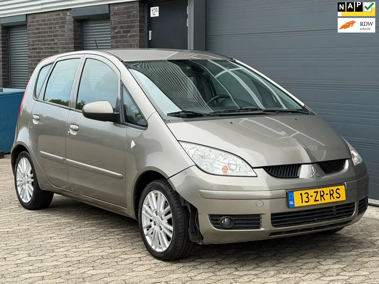 Mitsubishi Colt 1.5 Instyle LEER AIRCO AUTOMAAT LPG G3 APK NAP — photo 1 of 20