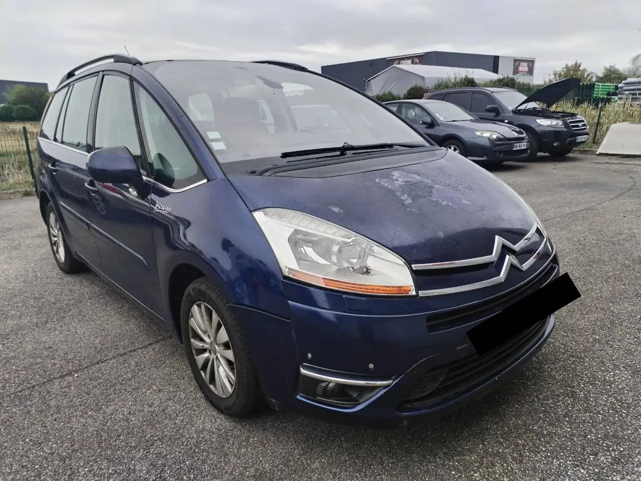 Citroen Grand C4 Picasso Grand C4 Picasso HDi 138 FAP Pack Ambiance BMP6 — photo 1 of 8