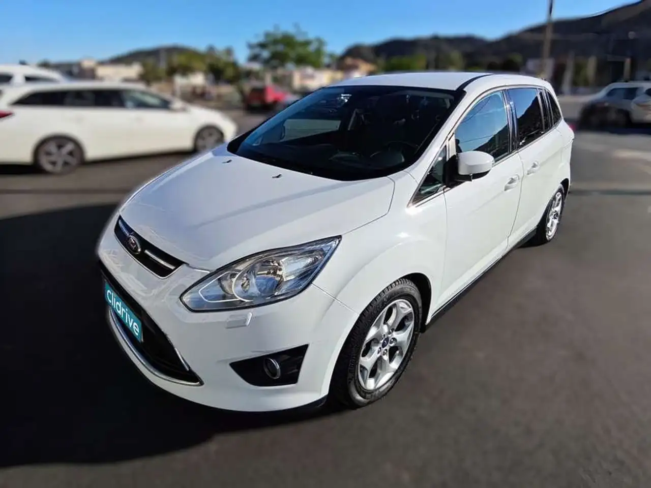 Ford Grand C-Max 1.0 EcoBoost 125 Auto StartStop Trend — photo 1 of 15
