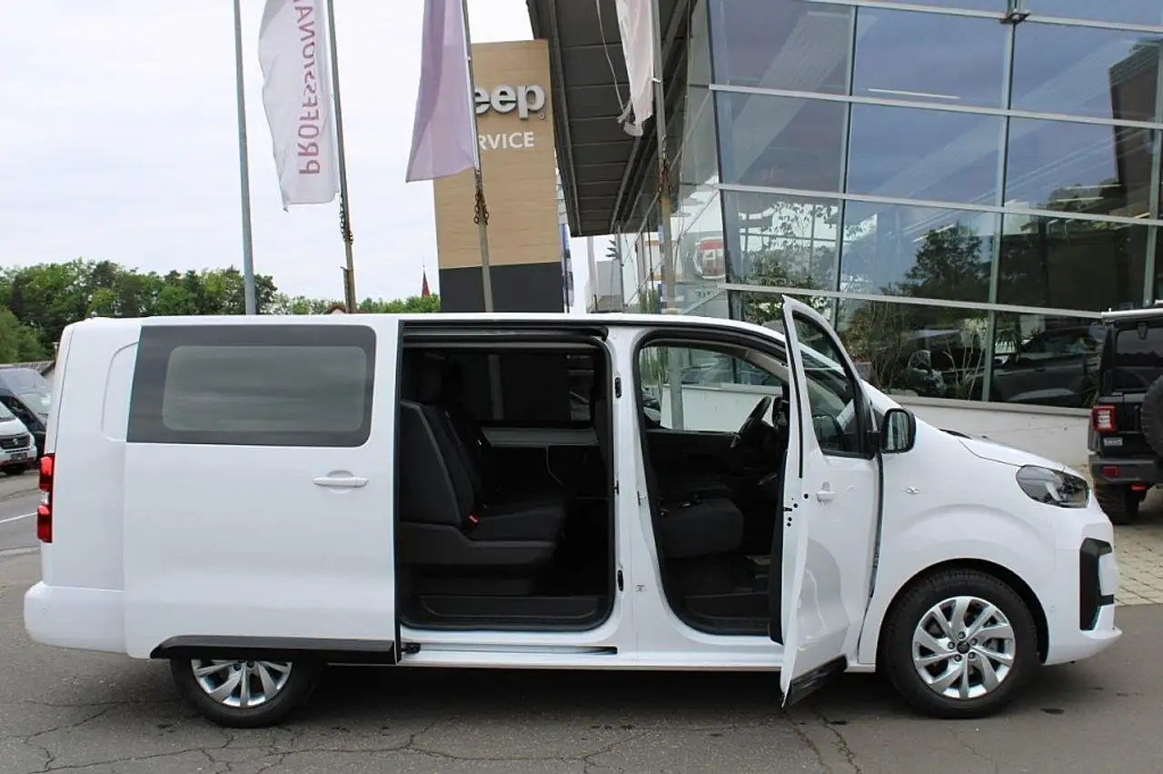Fiat Scudo Doka L3H1 2.0 180 Automatik 6Sitze Absolu... — photo 1 of 14