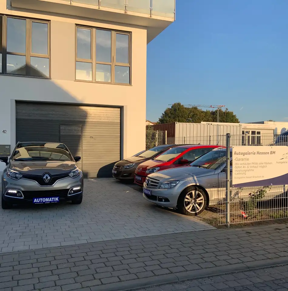 Volkswagen Golf HU/AU Neu*2.Hand*Schiebe-Dach* — photo 1 of 1