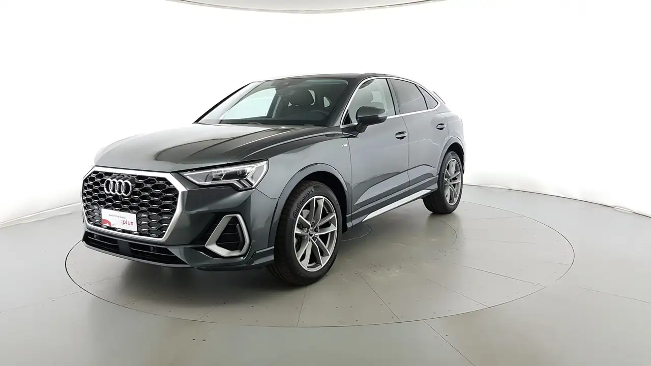 Audi Q3 Sportback 35 1.5 tfsi S line edition s-tronic — photo 1 of 15