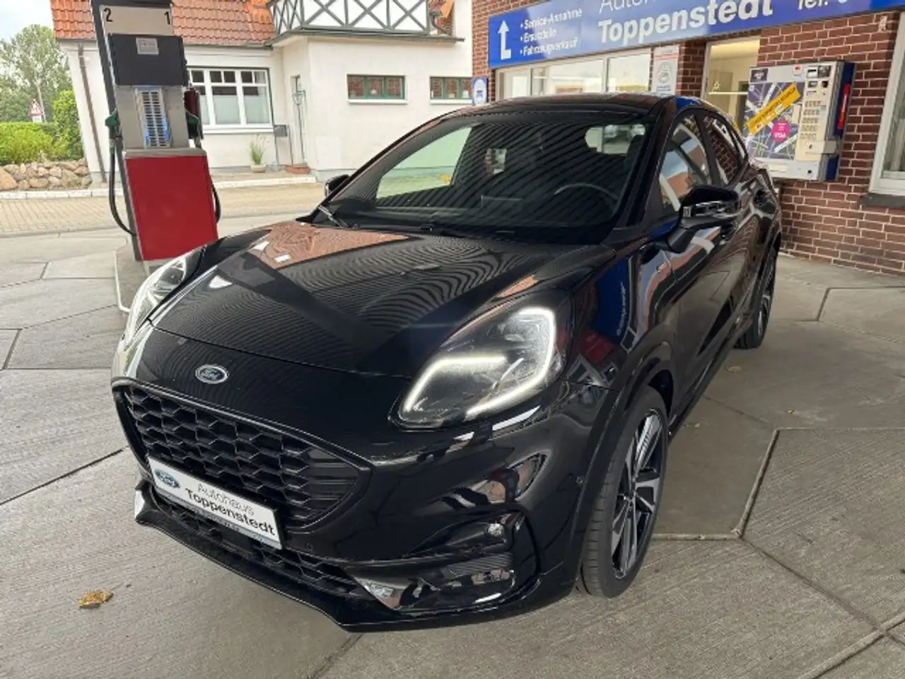 Ford Puma ST-Line X Mild Hybrid — photo 1 of 16