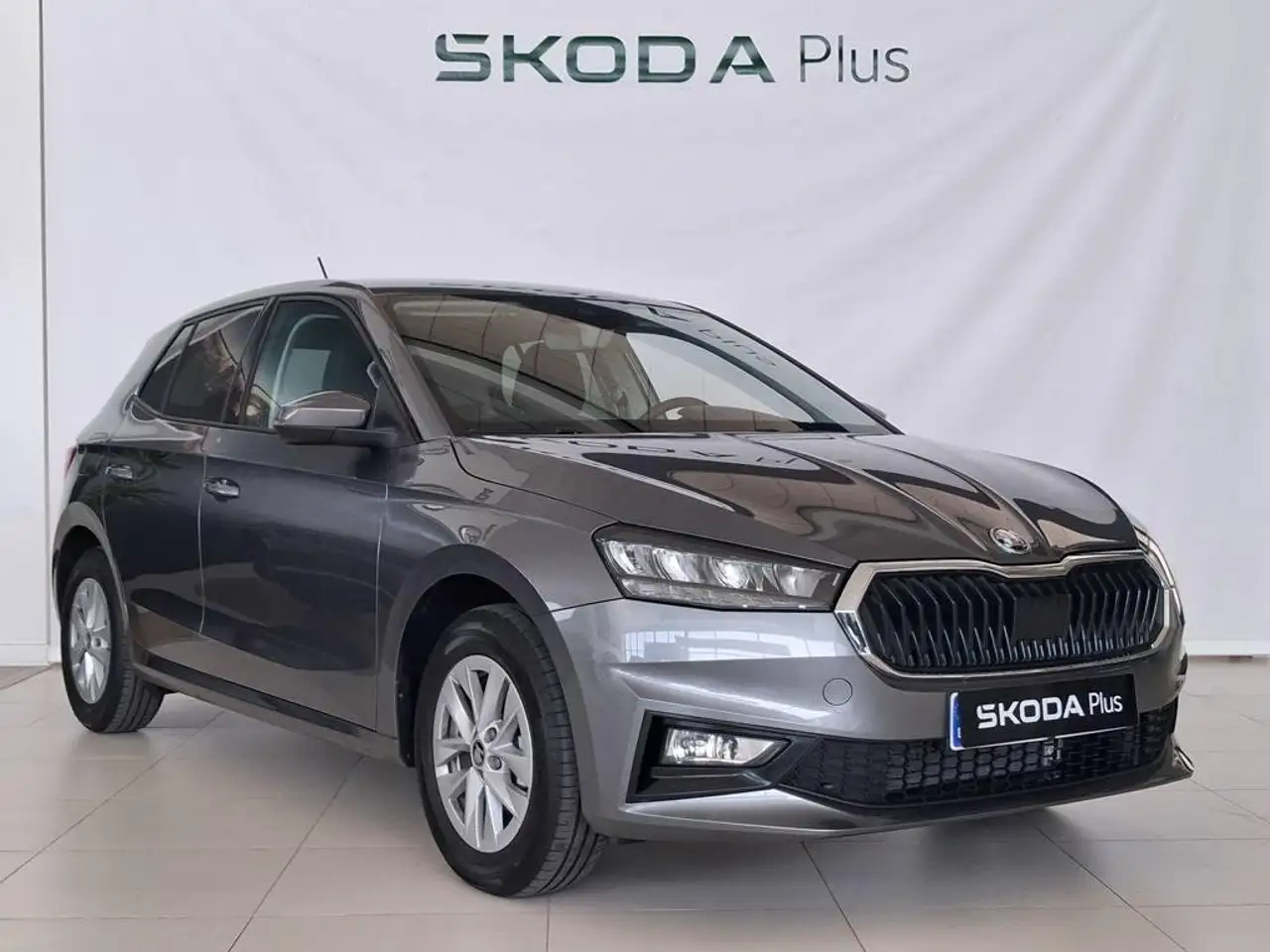 Skoda Fabia 1.0 TSI Selection 70kW — photo 1 of 10
