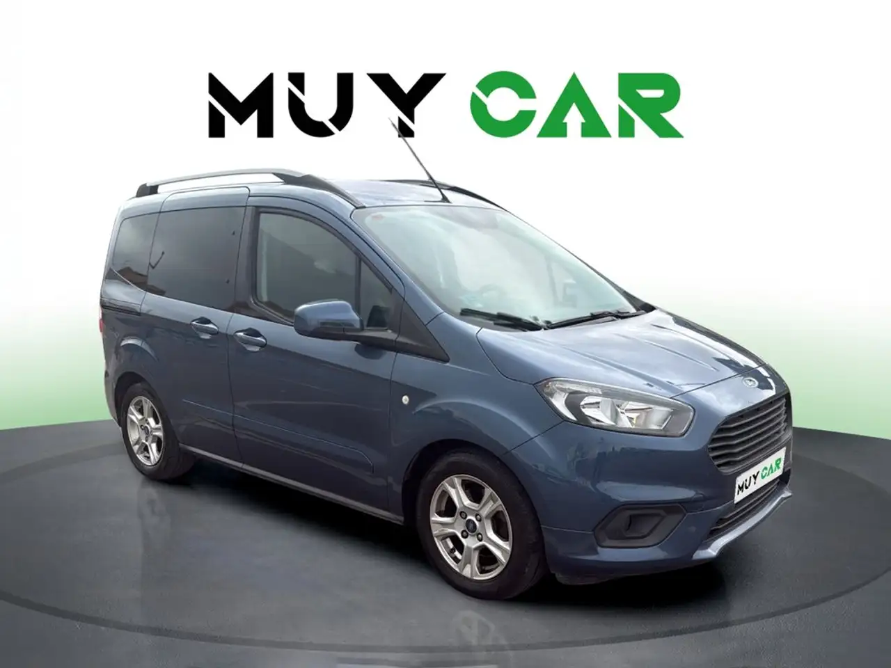 Ford Tourneo Courier 1.0 Ecoboost Titanium — photo 1 of 21