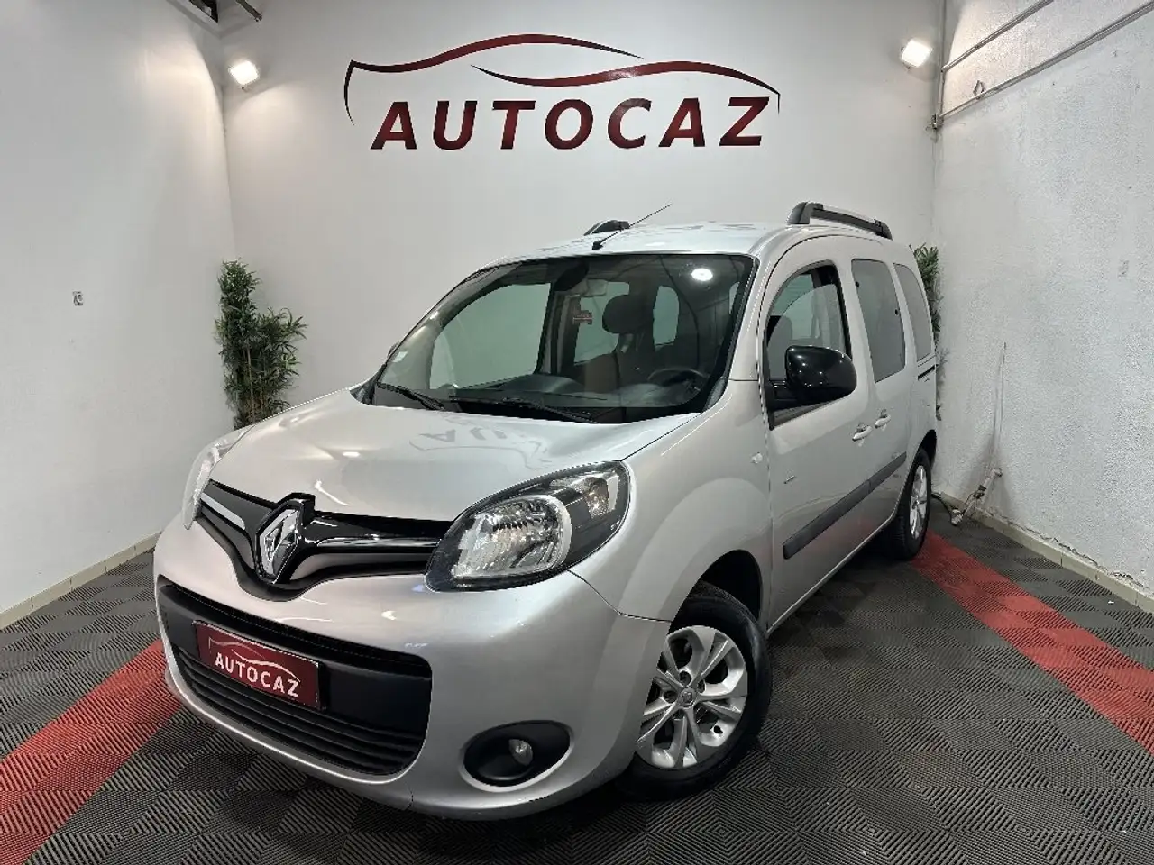 Renault Kangoo dCi 90 Energy Limited +GPS — photo 1 of 22