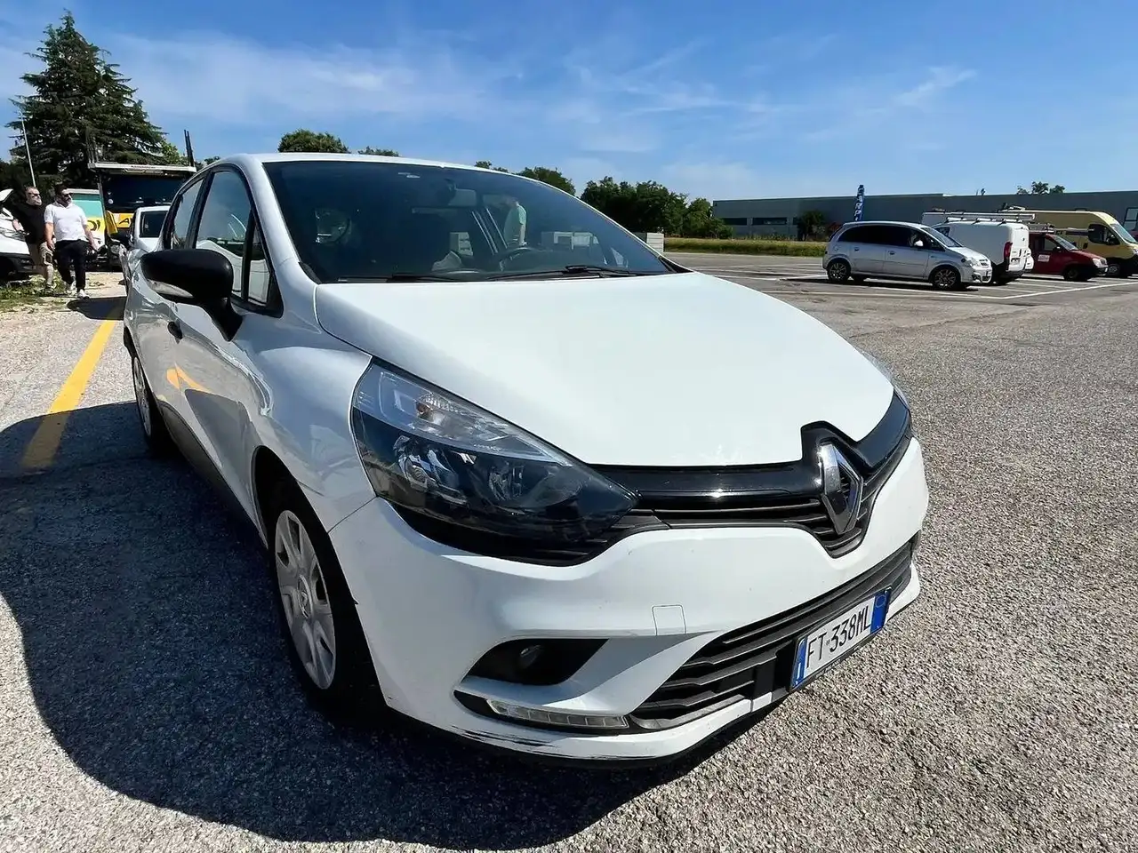 2018 Renault Clio VAN ENERGY 1.5 DCI 75 2 posti - FT338ML, photograph 3