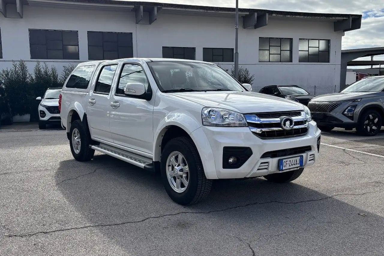 Great Wall Steed 2.4 Ecodual 4WD Premium — photo 1 of 13