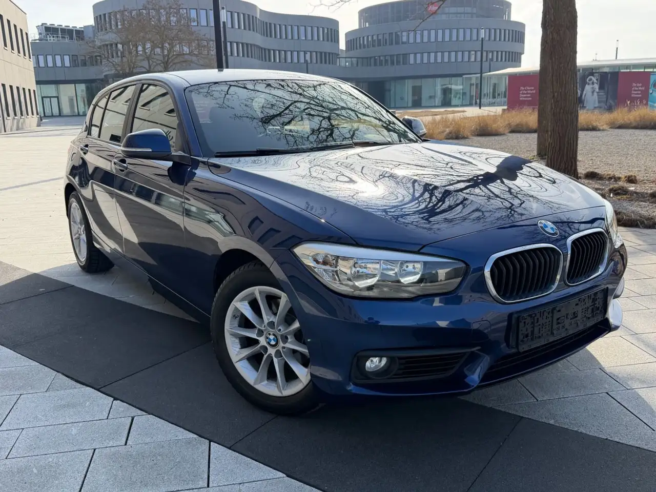 BMW 118 d Harman-Kardon Automatik SHZ NAVI M-Lenkrad — photo 1 of 21