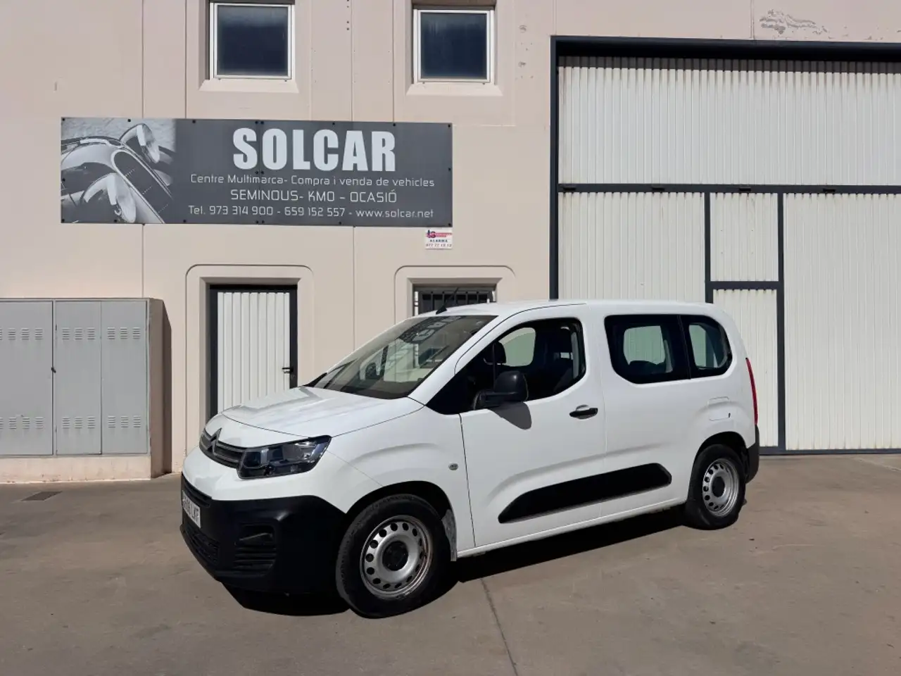 Citroen Berlingo BlueHDi S&S Talla M Feel 100 — photo 1 of 12