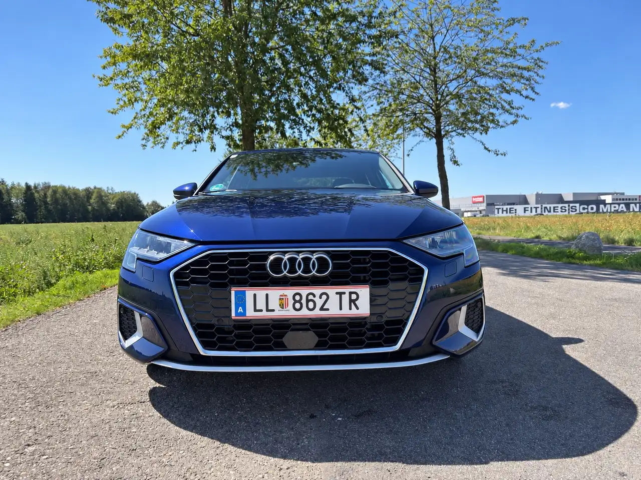 Audi A3 Audi A3 Limousine 35 TFSI S tronic | 150 PS | BJ 2024 | Leasingübernahme möglich — photo 1 of 18