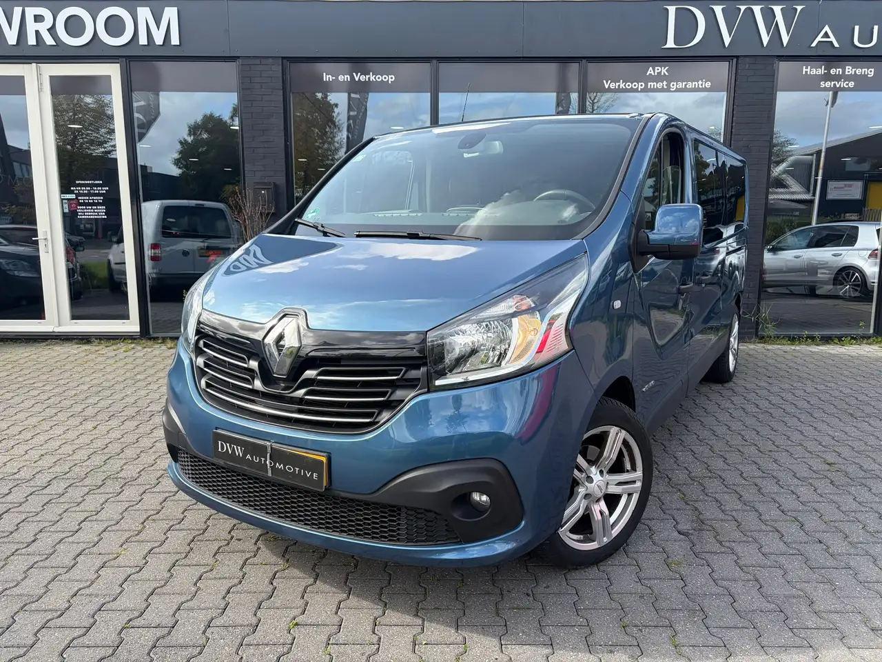 Renault Trafic 1.6 dCi T29 L2H1 DC Turbo2 — photo 1 of 22
