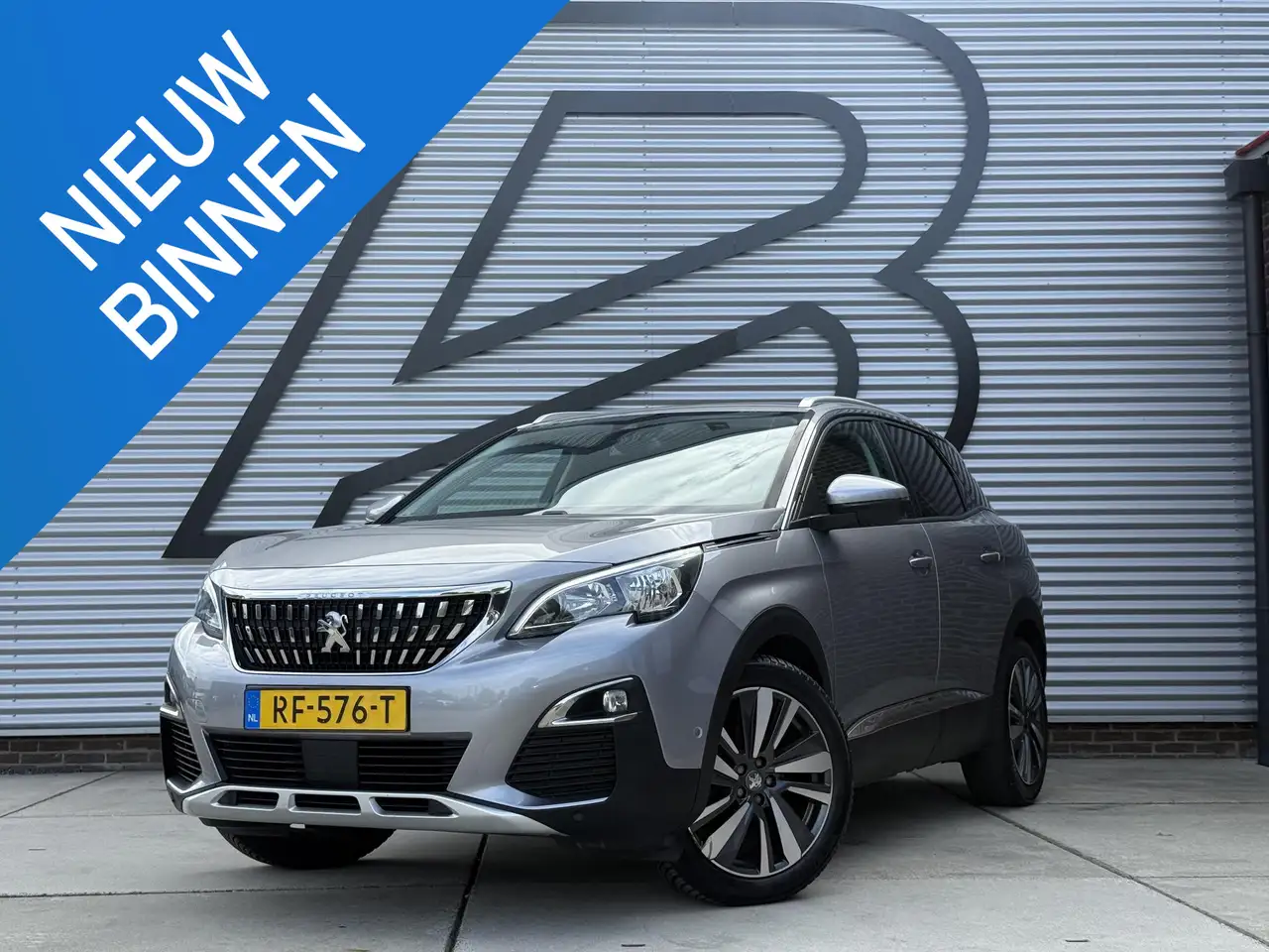 Peugeot 3008 1.2 PureTech Allure Camera|Carplay|Cruise|PDC V+A| — photo 1 of 38