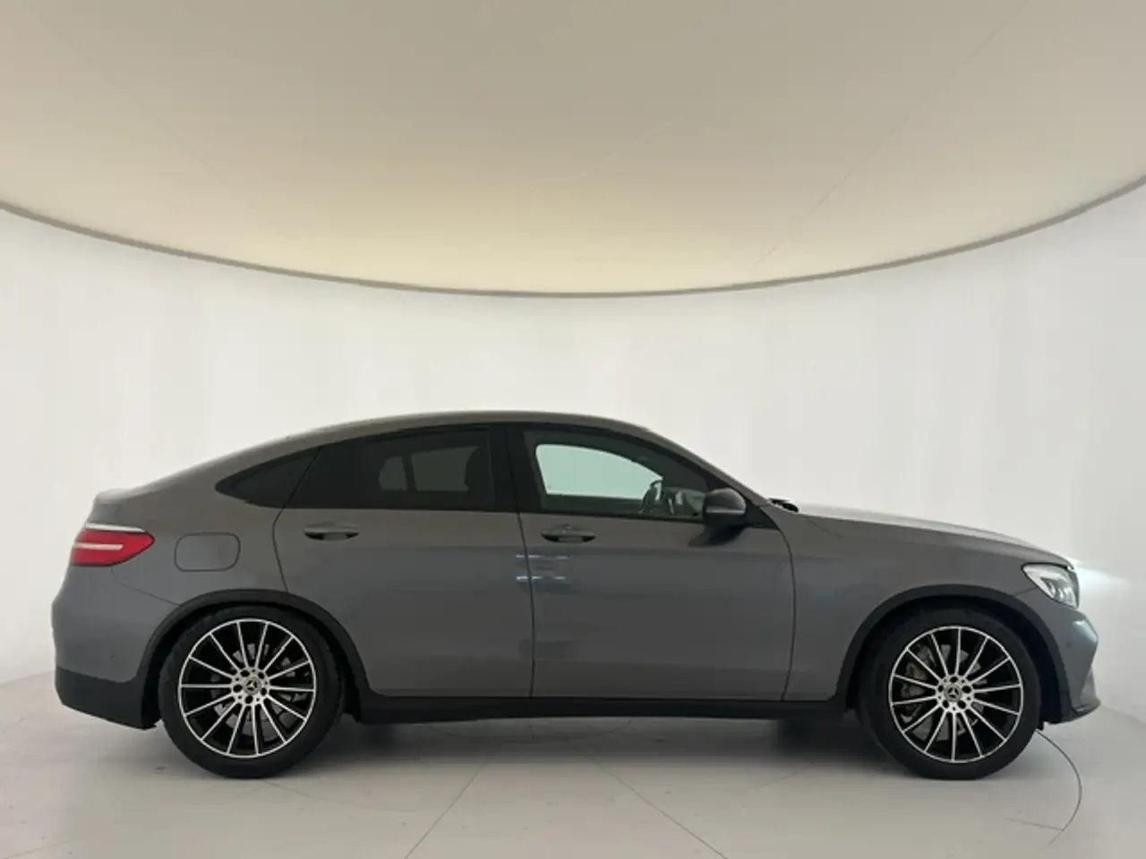 2017 Mercedes-Benz GLC 350 d COUPE' Premium 4matic auto, photograph 5
