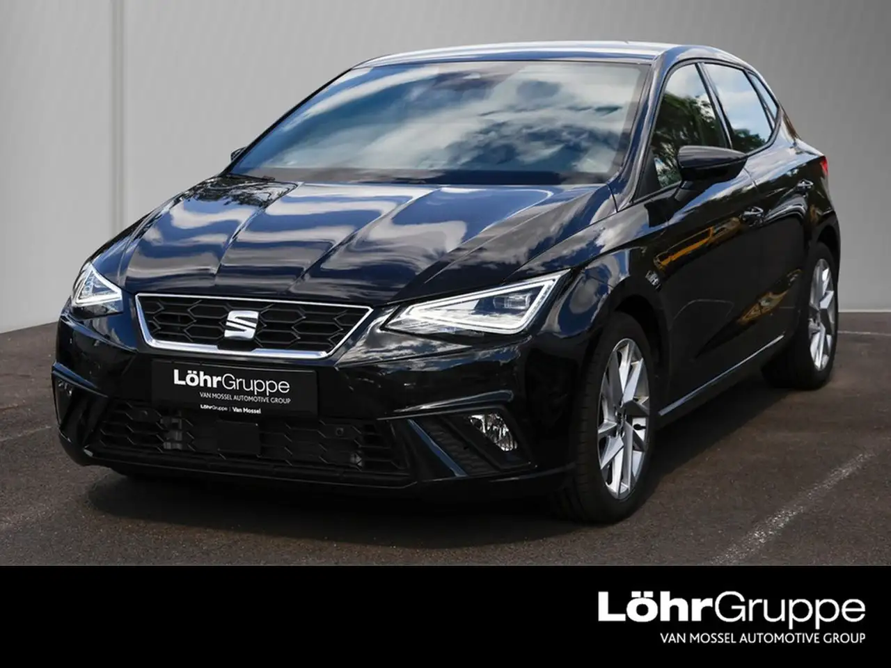 SEAT Ibiza 1.0 TSI FR DSG Kamera, Sitzheizung, LED — photo 1 of 18