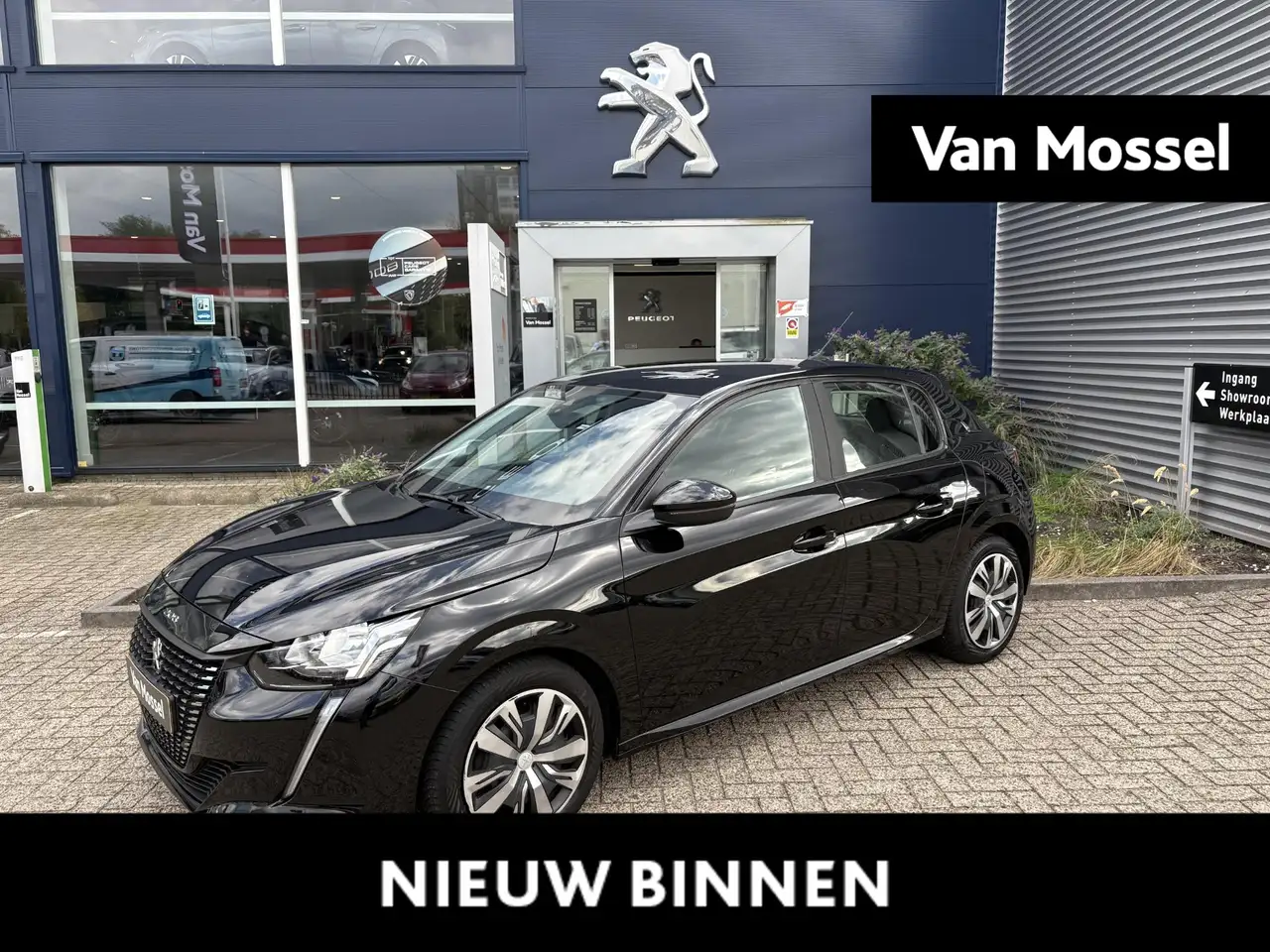 Peugeot 208 1.2 PureTech Active Pack | Cruise Control | Apple — photo 1 of 15