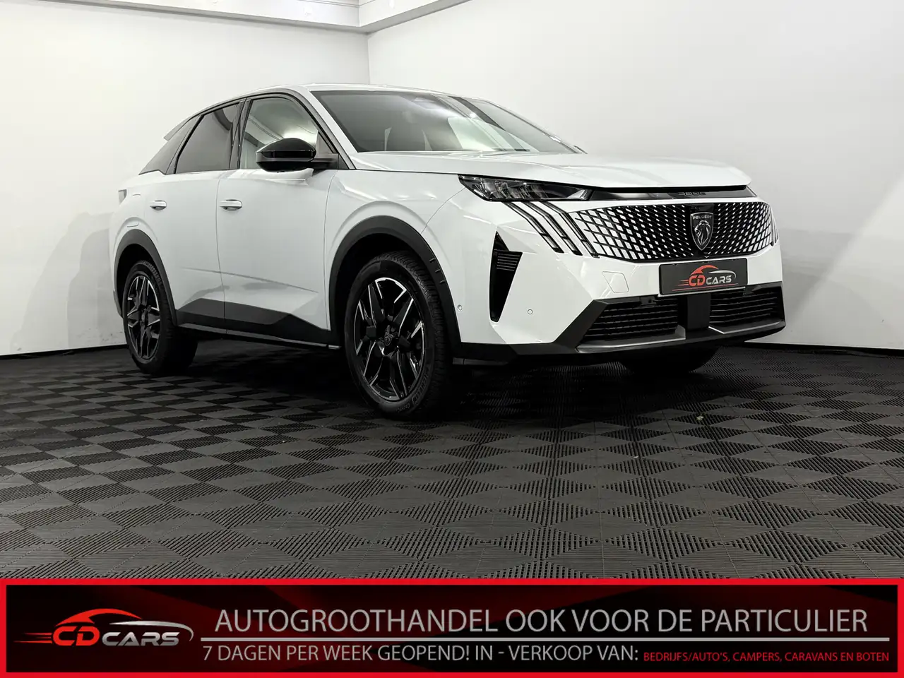 Peugeot 3008 1.2 Hybrid 145 Allure 360 Camera, Navi, Cruise con — photo 1 of 28