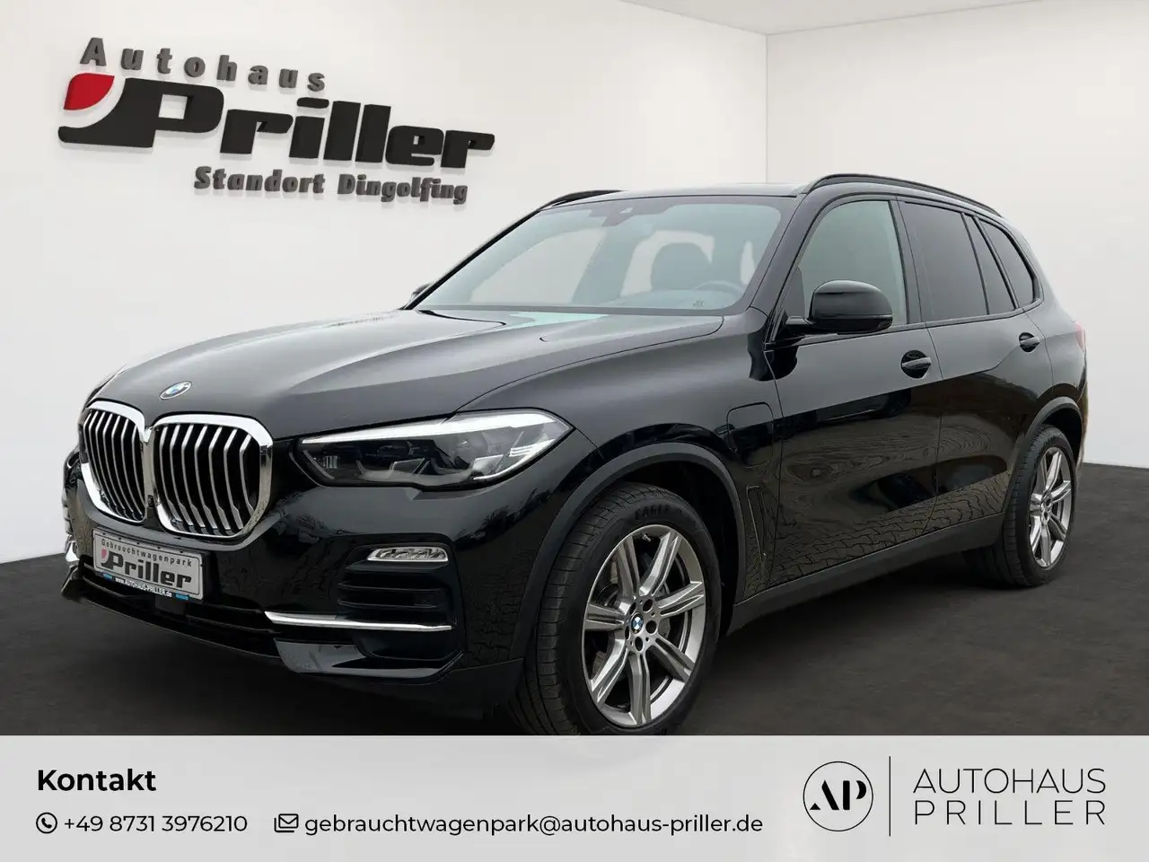 BMW X5 xDrive 45e/LED/NAVI/AHK/HUD/Leder/Apple/Hifi — photo 1 of 15