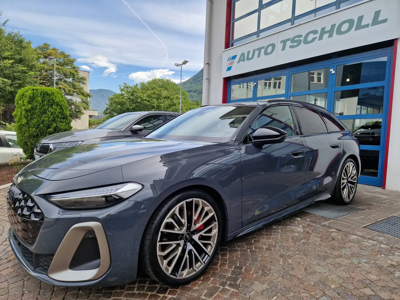 Audi A5 Av. 2.0TDI Mild-Hybrid 228Cv quattro S line Matrix edition one 20" TechPro Head-Up MMI-Experience-pro Bang&Olufsen — photo 1 of 15