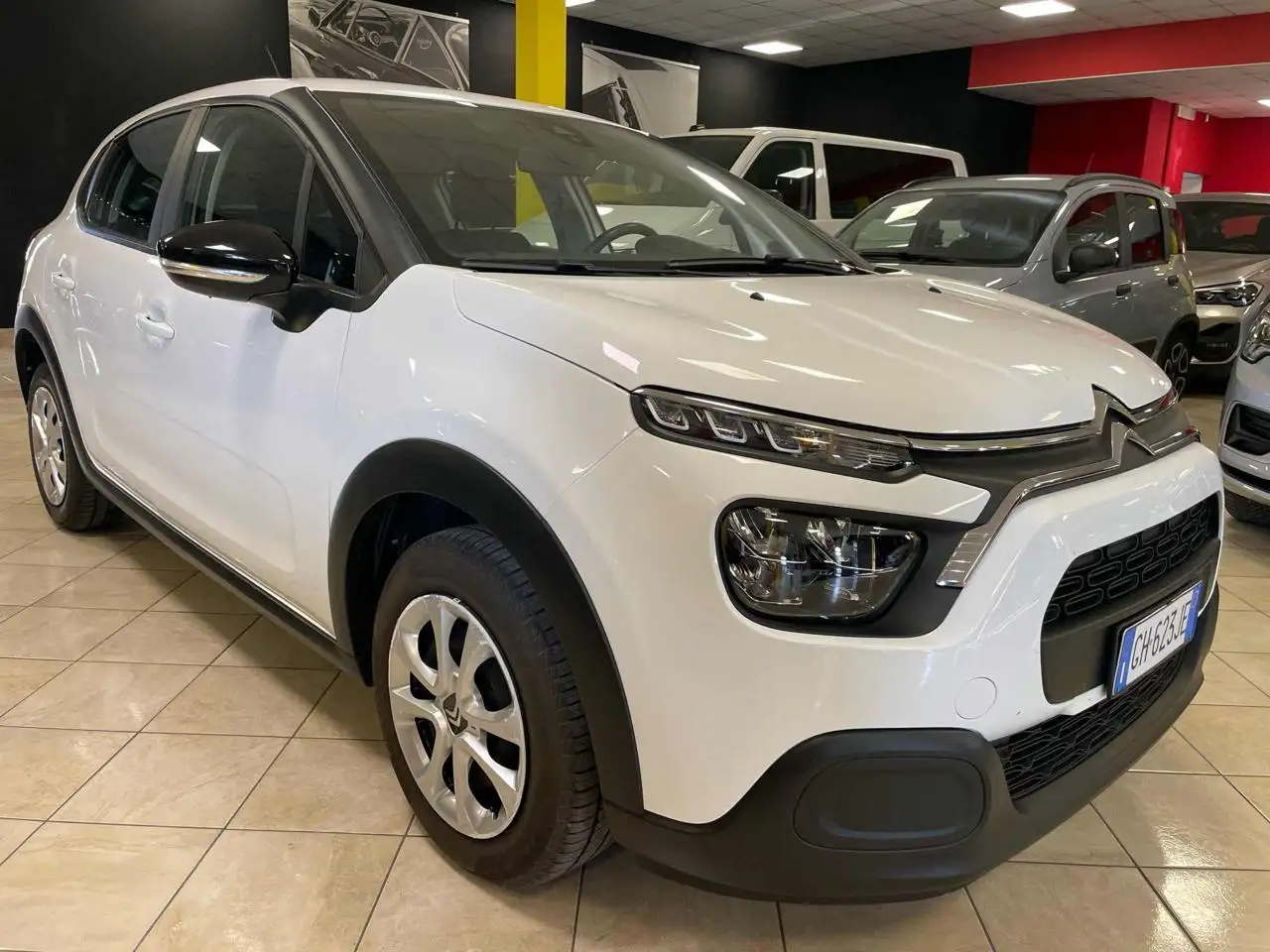 Citroen C3 BlueHDi 100 AUTOCARRO N1 4POSTI — photo 1 of 10