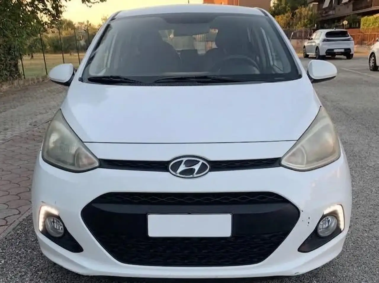 Hyundai i10 i10 II 2014 1.0 Comfort econext Gpl E6 — photo 1 of 8