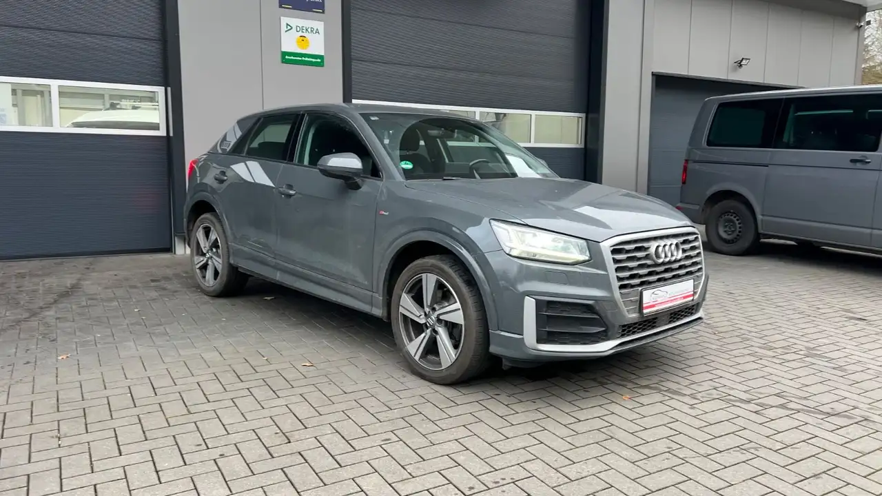 2018 Audi Q2 sport S Line * Navi * LED * DCC * 2-Z Klima, photograph 6