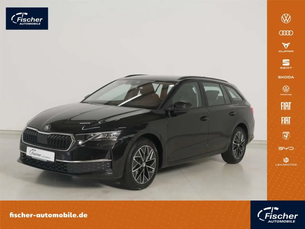 Skoda Octavia Combi 1.5 TSI e-TEC Selection — photo 1 of 31