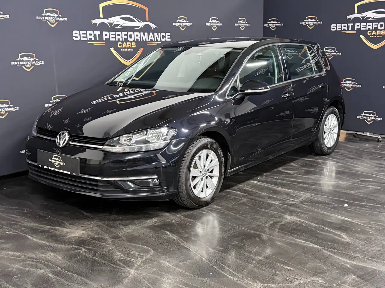 Volkswagen Golf Comfortline BMT/Start-Stop — photo 1 of 15