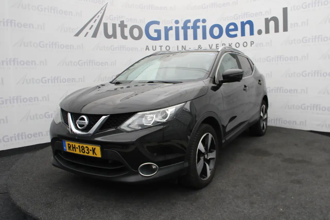 Nissan Qashqai 1.2 N-Vision nette SUV met pano en groot scherm — photo 1 of 35