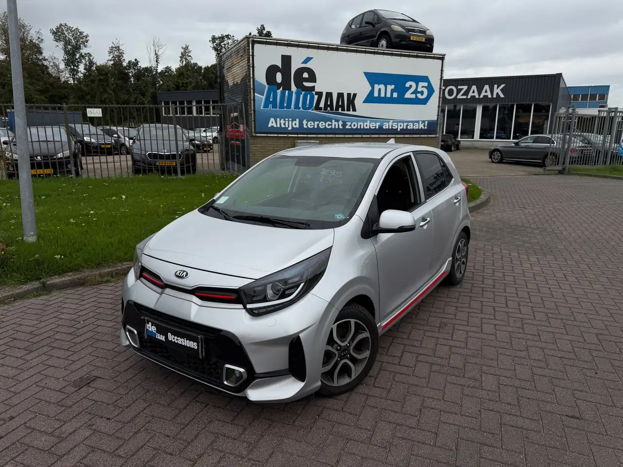 Kia Picanto 1.0 DPi GT-Line AUT Vol Opties — photo 1 of 11