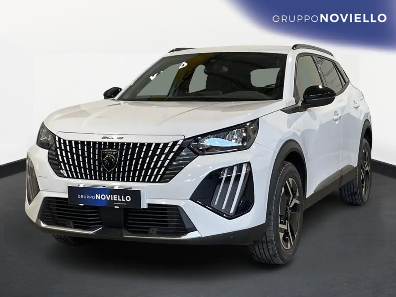 Peugeot 2008 PureTech 100 S&S Allure — photo 1 of 21