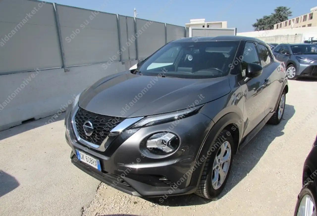 Nissan Juke Juke II 2020 1.0 dig-t N-Connecta 114cv dct — photo 1 of 4