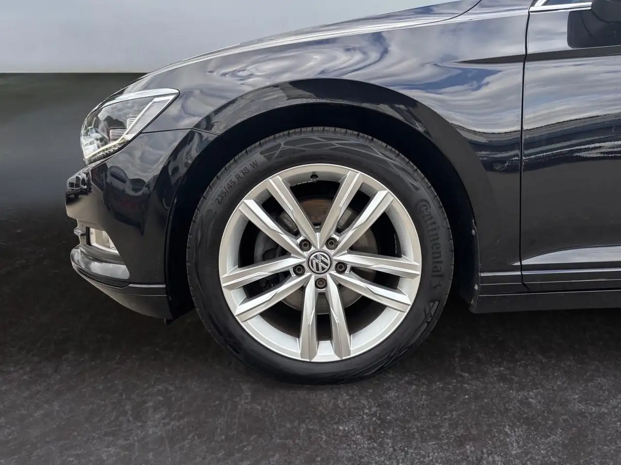 2015 Volkswagen Passat Variant Comfortline/AUTOMATIK/ACC/1.HAND/, photograph 9