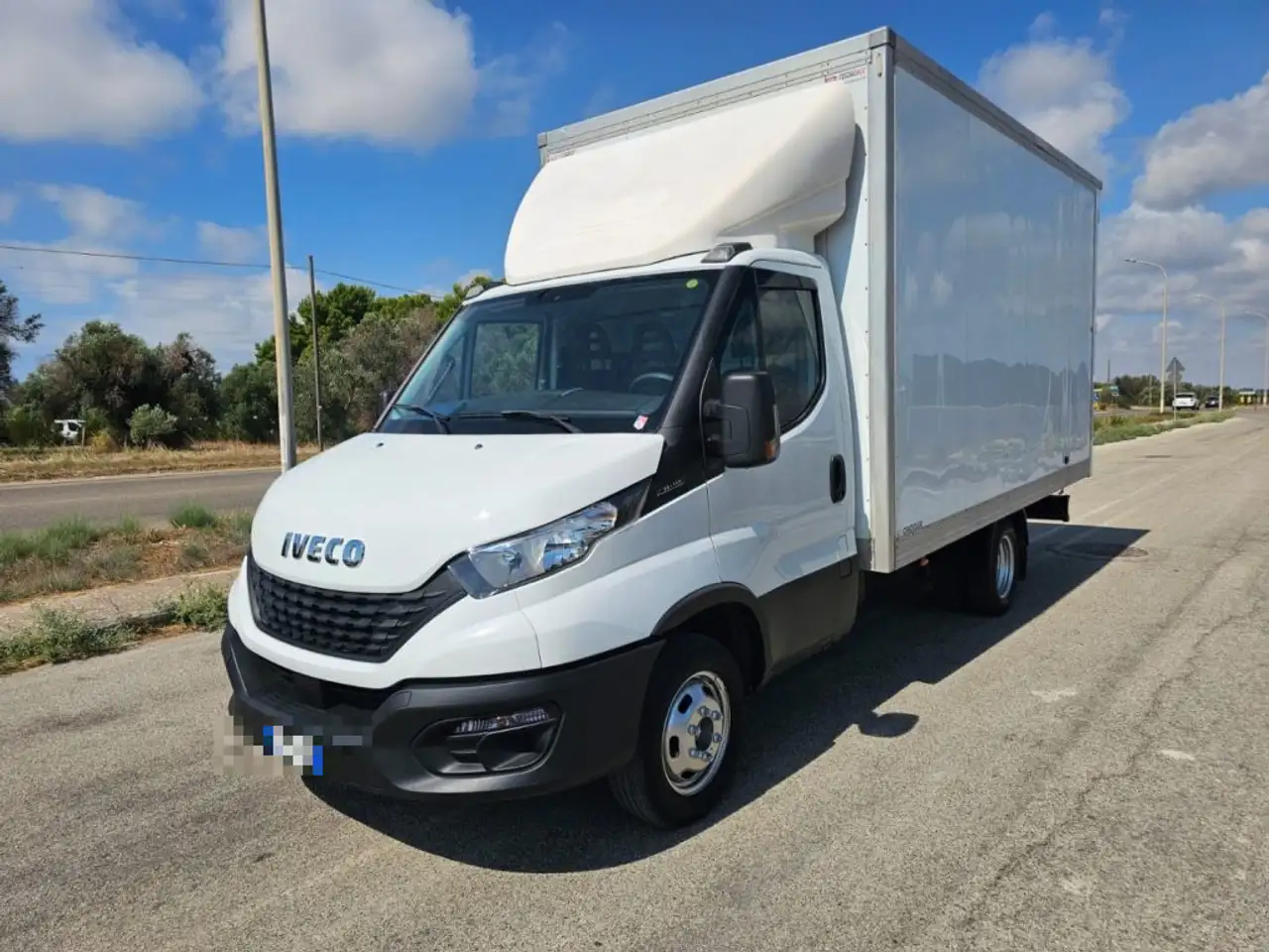 Iveco Daily 35C14 BTor 2.3 HPT PL-RG CASSA 8 BANCALI — photo 1 of 14