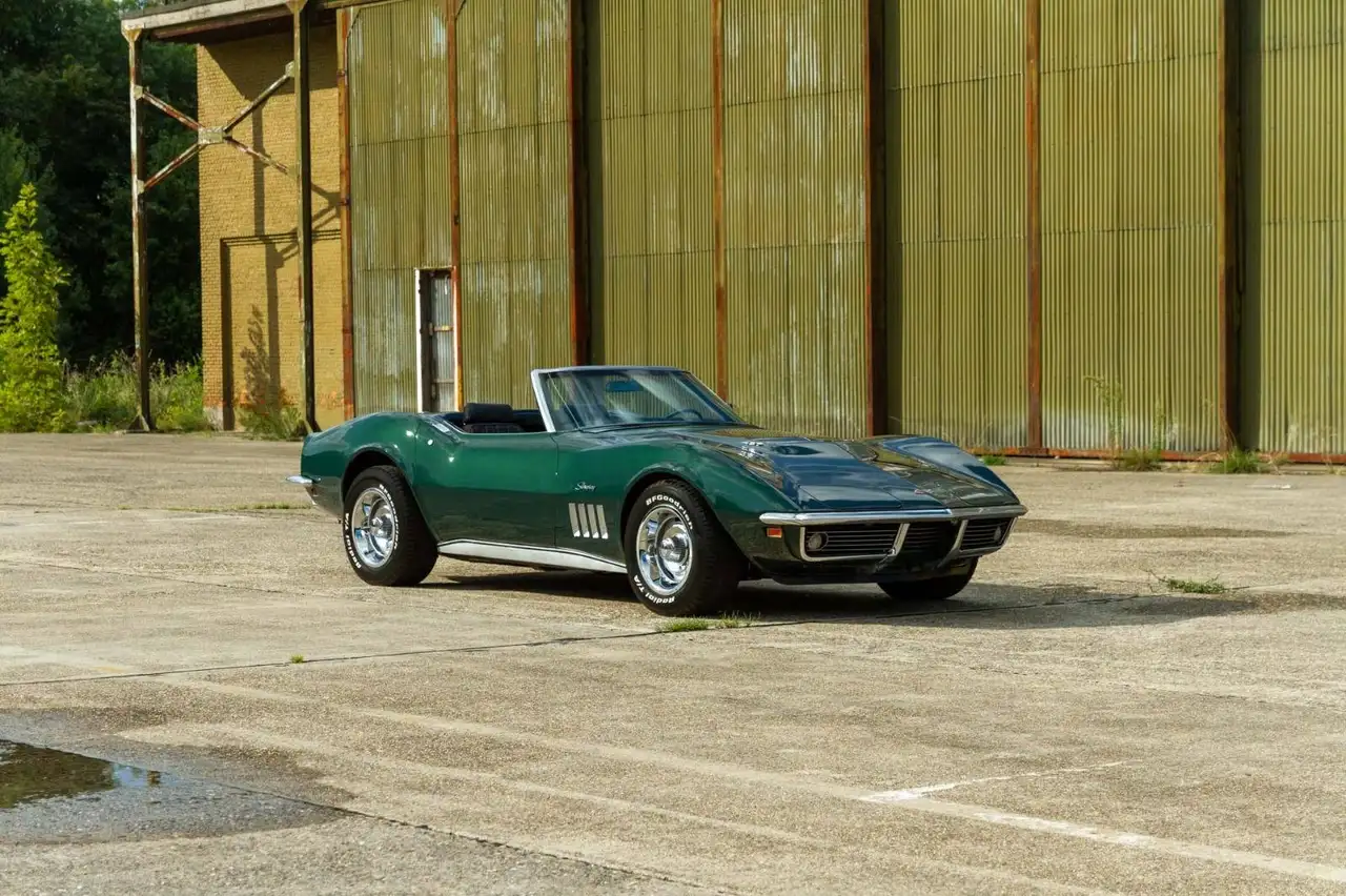 Corvette C3 427 Bigblock Manuelle Cabriolet — photo 1 of 34