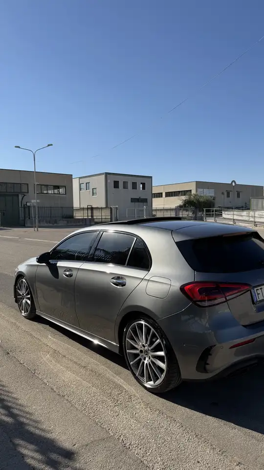 Mercedes-Benz A 180 d Premium auto — photo 1 of 5